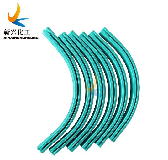 Conveyor machine guide rail wear-resistant UHMWPE chain guide