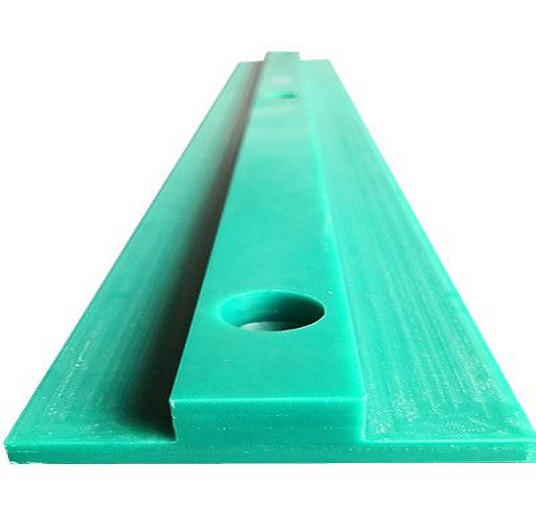 Conveyor machine guide rail wear-resistant UHMWPE chain guide