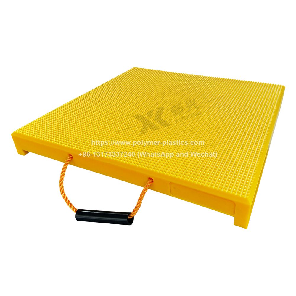 Customized square high impact strength durable recyclable UHMWPE heavy crane outrigger pads